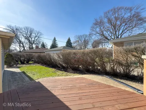 8912 Harms Road Morton Grove IL 60053