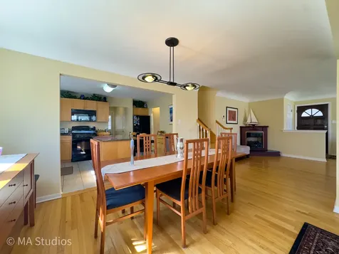 8912 Harms Road Morton Grove IL 60053