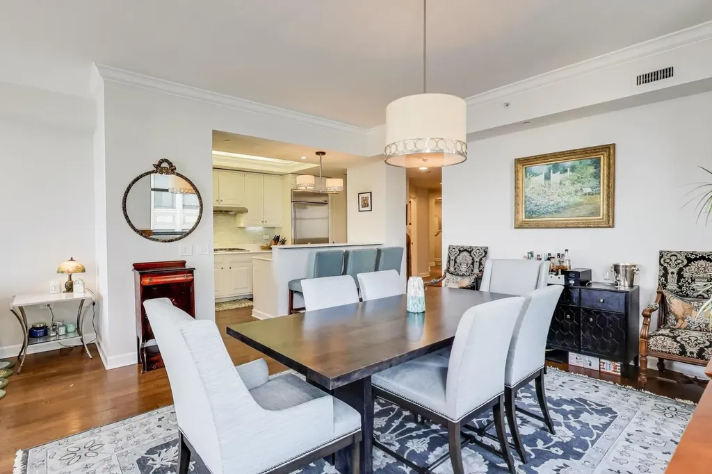 310 South Michigan Avenue Chicago IL 60604