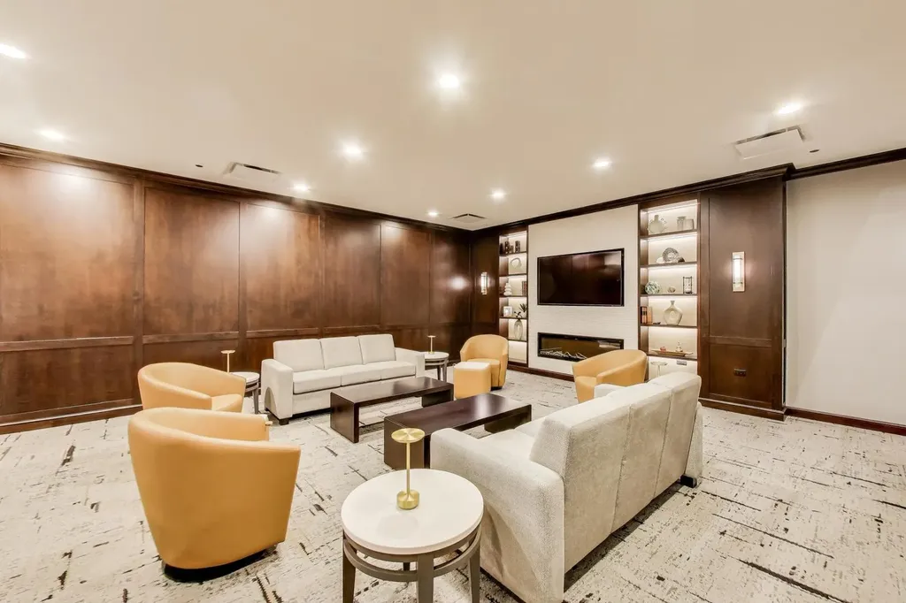 310 South Michigan Avenue Chicago IL 60604