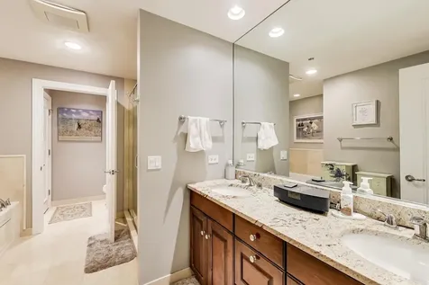 310 South Michigan Avenue Chicago IL 60604