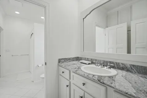 1203 Sussex Court Champaign IL 61821