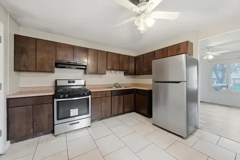 2016 215TH Place Sauk Village IL 60411