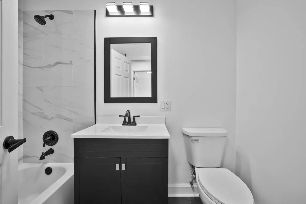 420 North Saint Louis Avenue Chicago IL 60624
