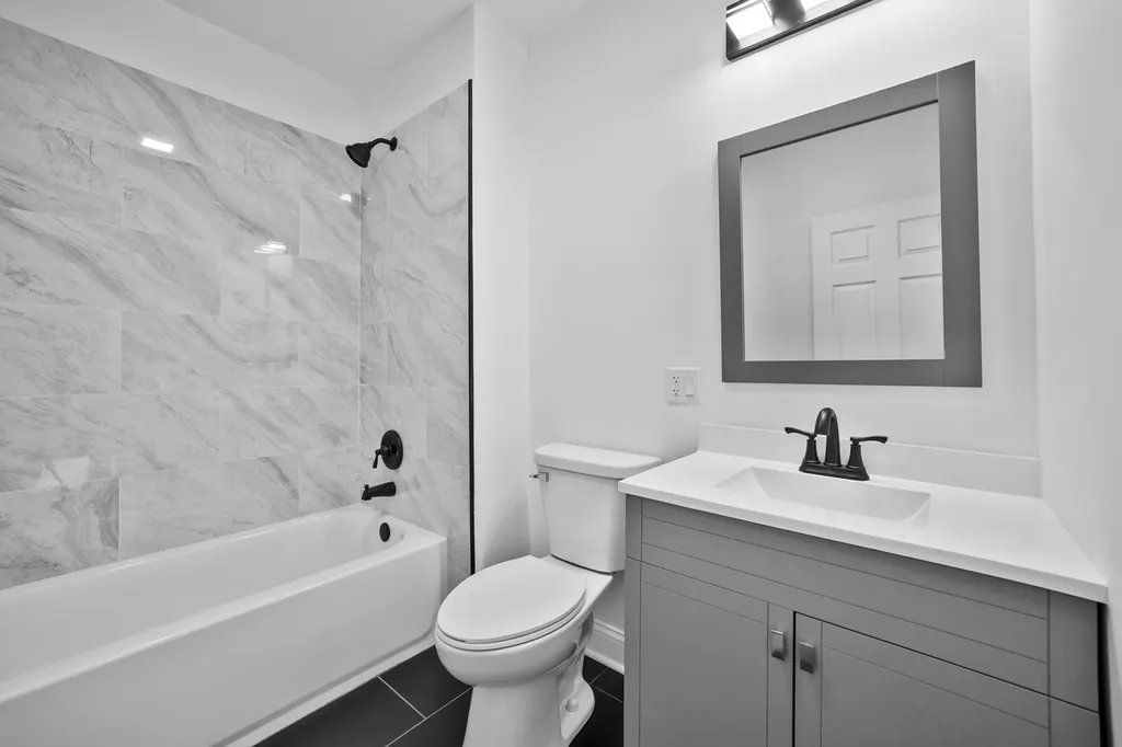 420 North Saint Louis Avenue Chicago IL 60624