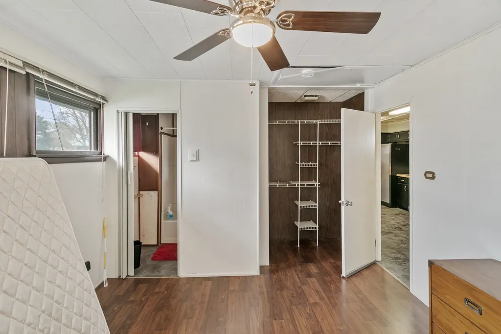 3S571 Tinker Avenue Warrenville IL 60555