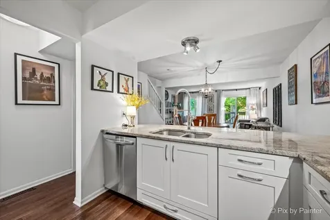 3315 Cottonwood Court Mchenry IL 60051
