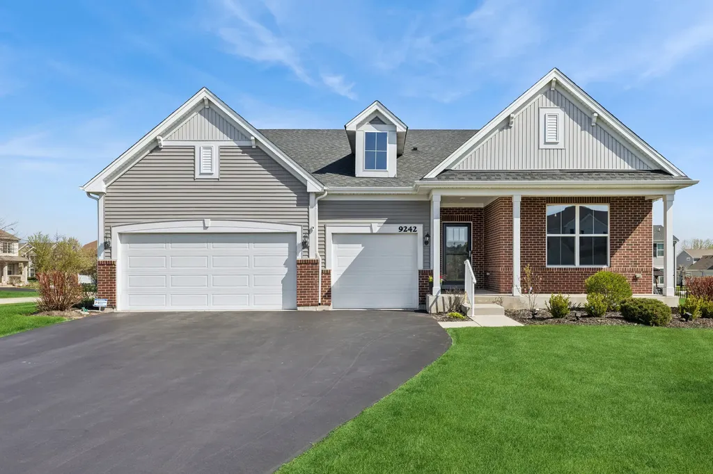 9242 Enstrom Court Huntley IL 60142