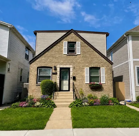 3806 North Octavia Avenue Chicago IL 60634