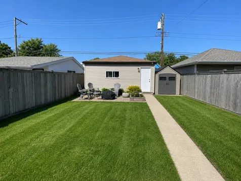 3806 North Octavia Avenue Chicago IL 60634