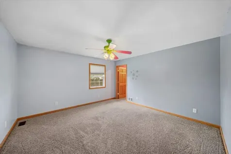 2 Division Street Bristol IL 60512