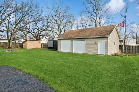 2 Division Street Bristol IL 60512