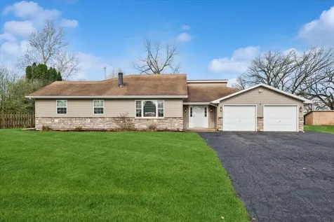 2 Division Street Bristol IL 60512
