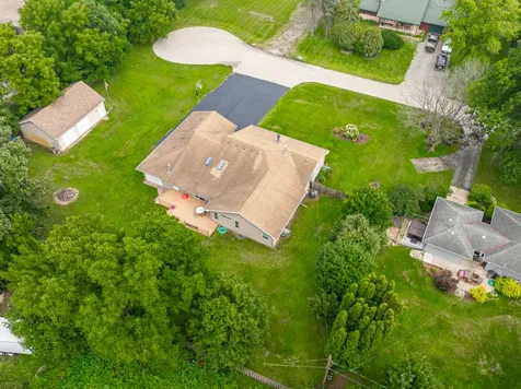 2 Division Street Bristol IL 60512