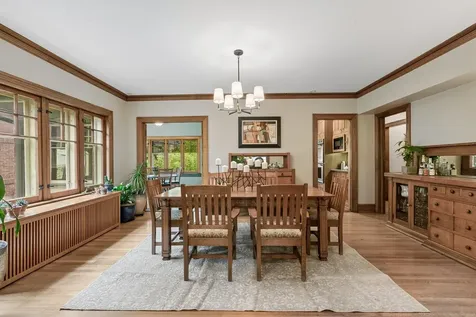 639 South Elmwood Avenue Oak Park IL 60304