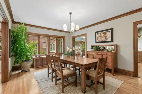 639 South Elmwood Avenue Oak Park IL 60304