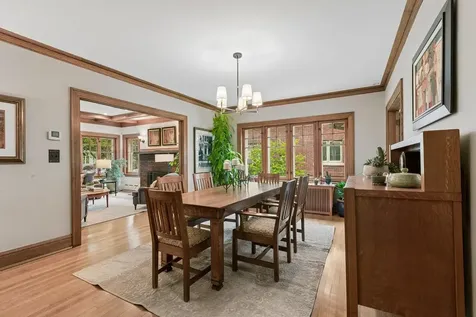 639 South Elmwood Avenue Oak Park IL 60304