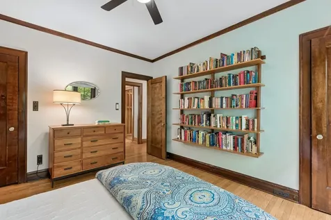 639 South Elmwood Avenue Oak Park IL 60304