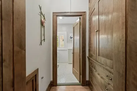 639 South Elmwood Avenue Oak Park IL 60304