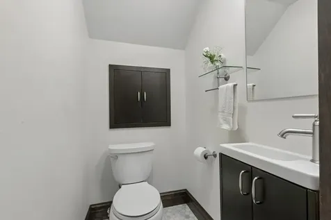 639 South Elmwood Avenue Oak Park IL 60304