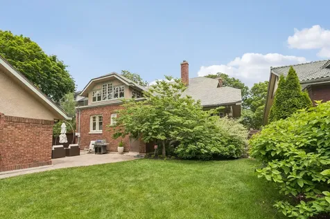 639 South Elmwood Avenue Oak Park IL 60304