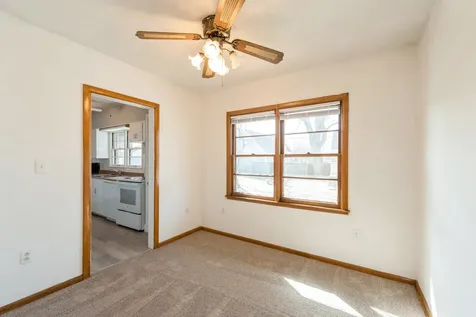 319 North Lord Avenue Carpentersville IL 60110