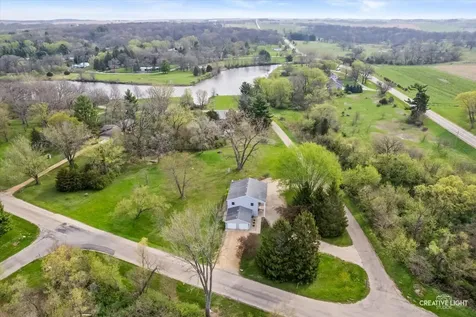 101 Lakeside Drive Dixon IL 61021