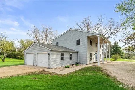 101 Lakeside Drive Dixon IL 61021