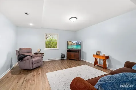 101 Lakeside Drive Dixon IL 61021