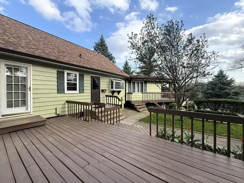 609 Moss Place Dixon IL 61021