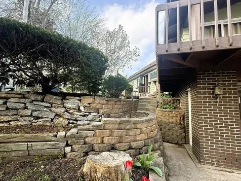 609 Moss Place Dixon IL 61021