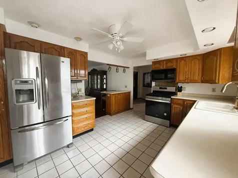 609 Moss Place Dixon IL 61021