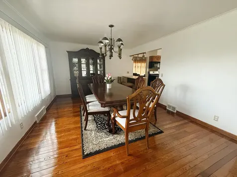 609 Moss Place Dixon IL 61021