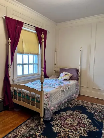 6845 South Chappel Avenue Chicago IL 60649