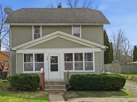 911 West 5th Street Sterling IL 61081