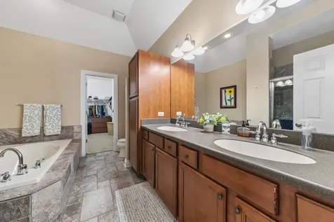 20565 North Westpark Place Deer Park IL 60010