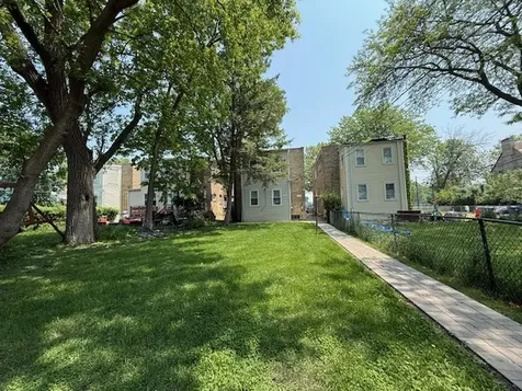 1504 Pitner Avenue Evanston IL 60201