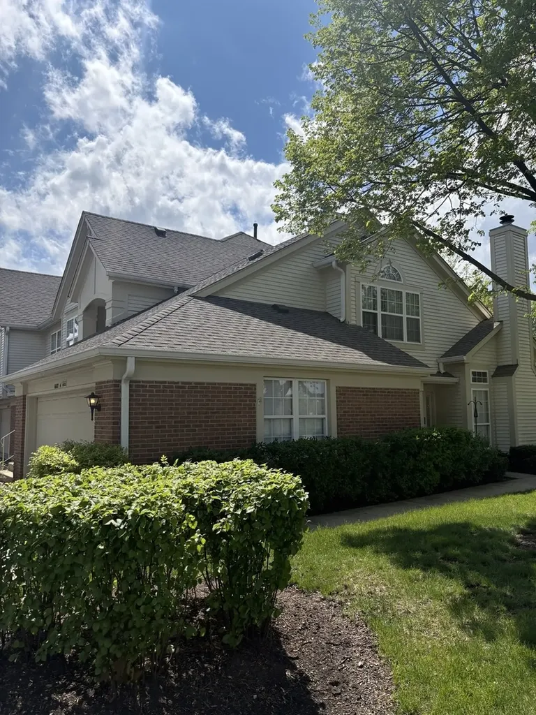 1602 Columbia Circle Bartlett IL 60103