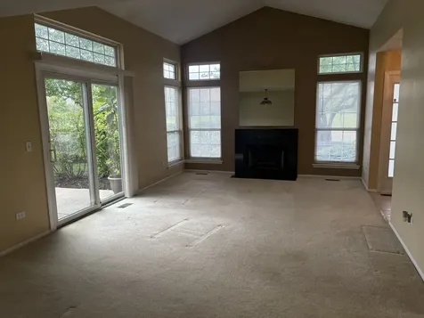 1602 Columbia Circle Bartlett IL 60103