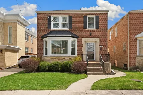 6039 North Richmond Street Chicago IL 60659