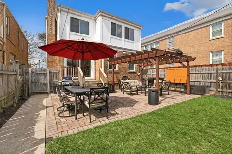 6039 North Richmond Street Chicago IL 60659
