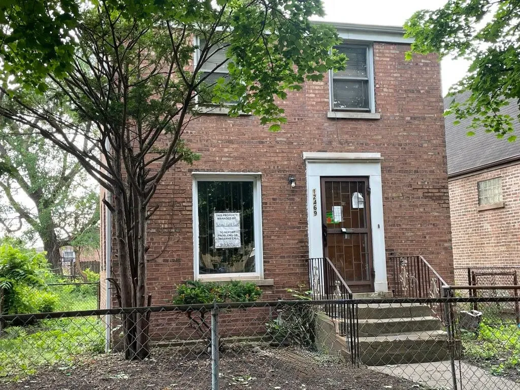 12469 South Wabash Avenue Chicago IL 60628