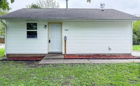 1320 Hedge Road Champaign IL 61821