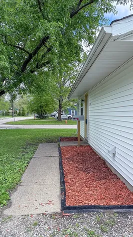 1320 Hedge Road Champaign IL 61821
