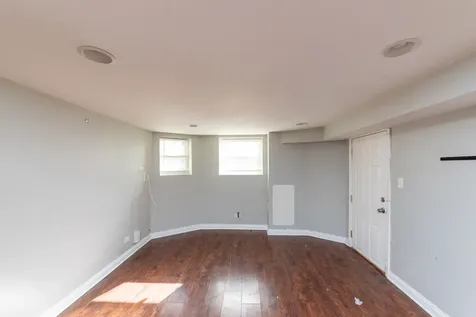 5344 West Eddy Street Chicago IL 60641