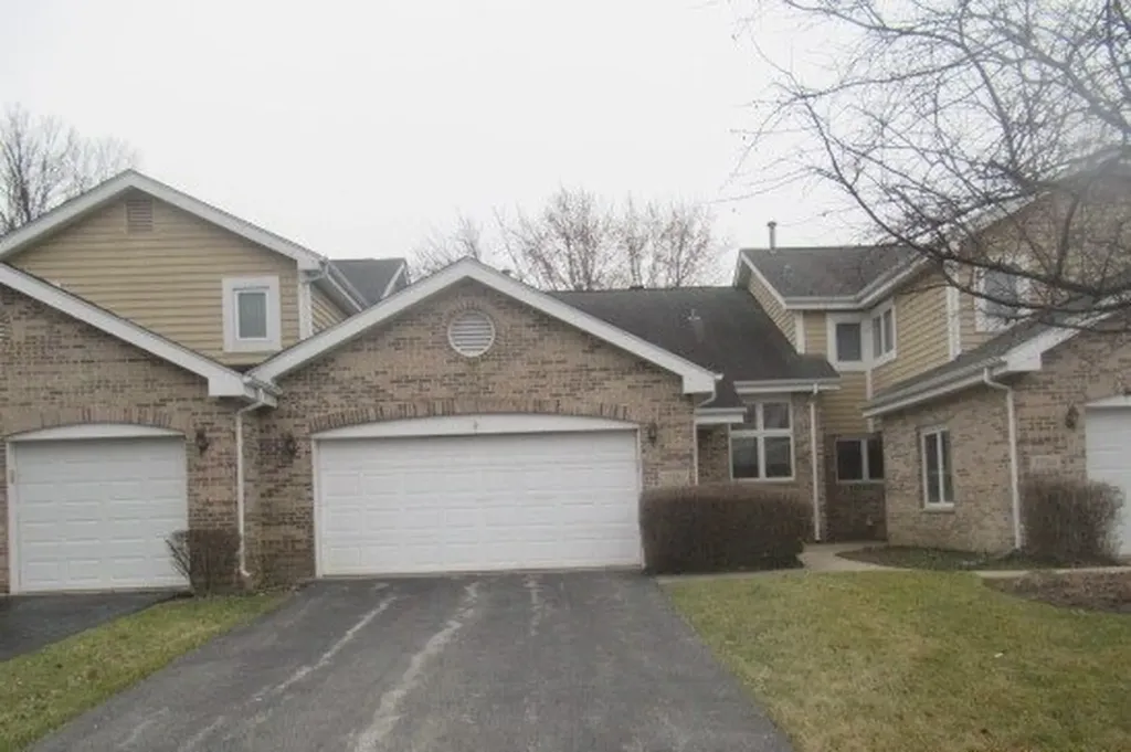 17259 Lakebrook Drive Orland Park IL 60467