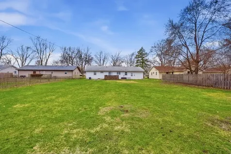 101 South 4080w Road Kankakee IL 60901