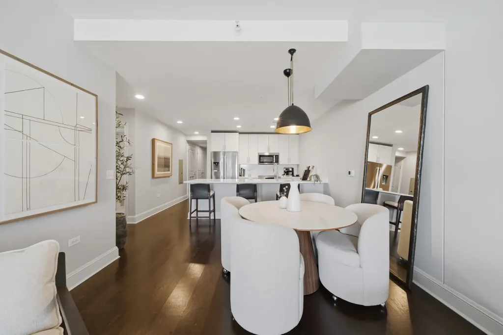 850 North Lake Shore Drive Chicago IL 60611
