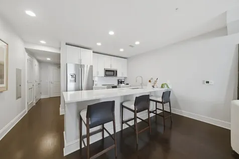850 North Lake Shore Drive Chicago IL 60611