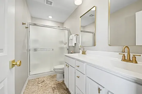 854 Briar Glen Court Hampshire IL 60140